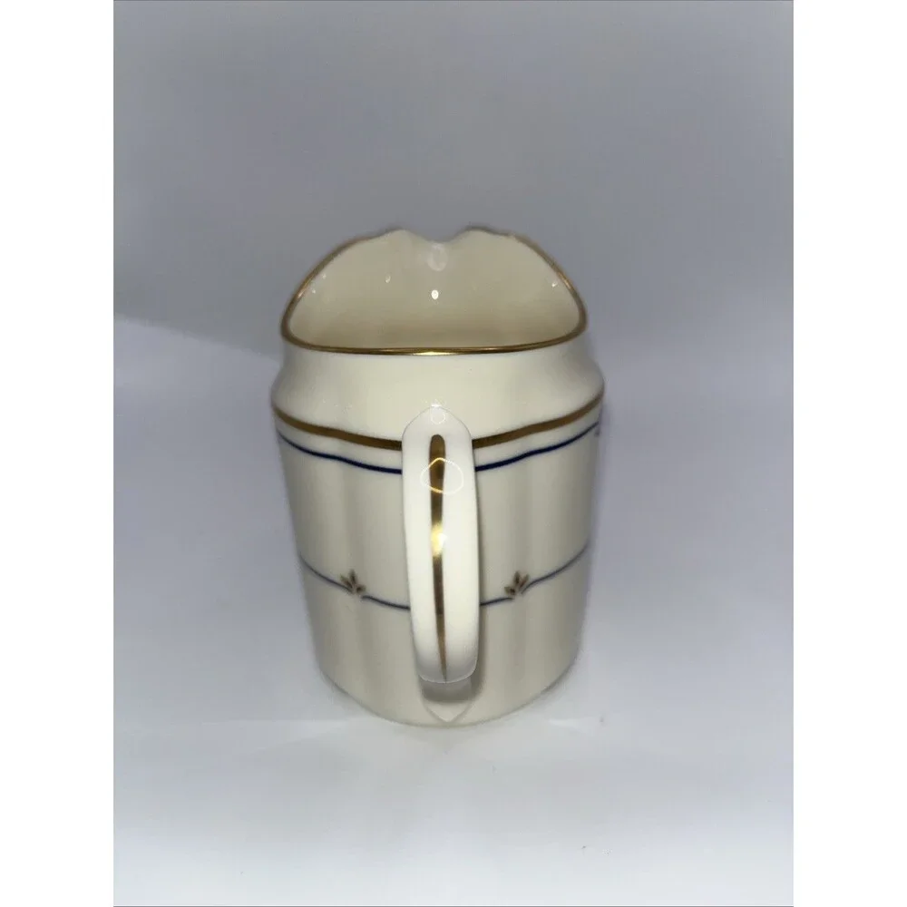 Florentine Lapis by GORHAM Sugar Bowl With Lid And Creamer Set Small Chip